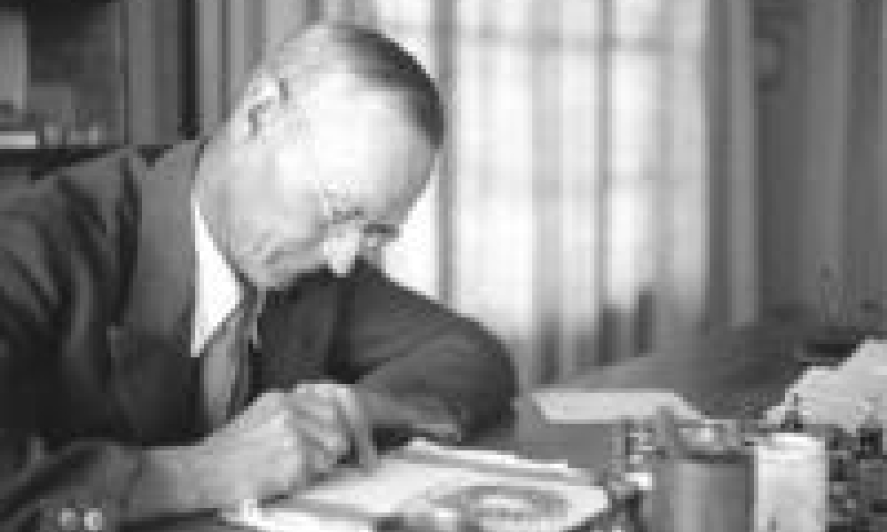 Hermann Hesse am Schreibtisch, Foto Martin Hesse © Martin Hesse Erben