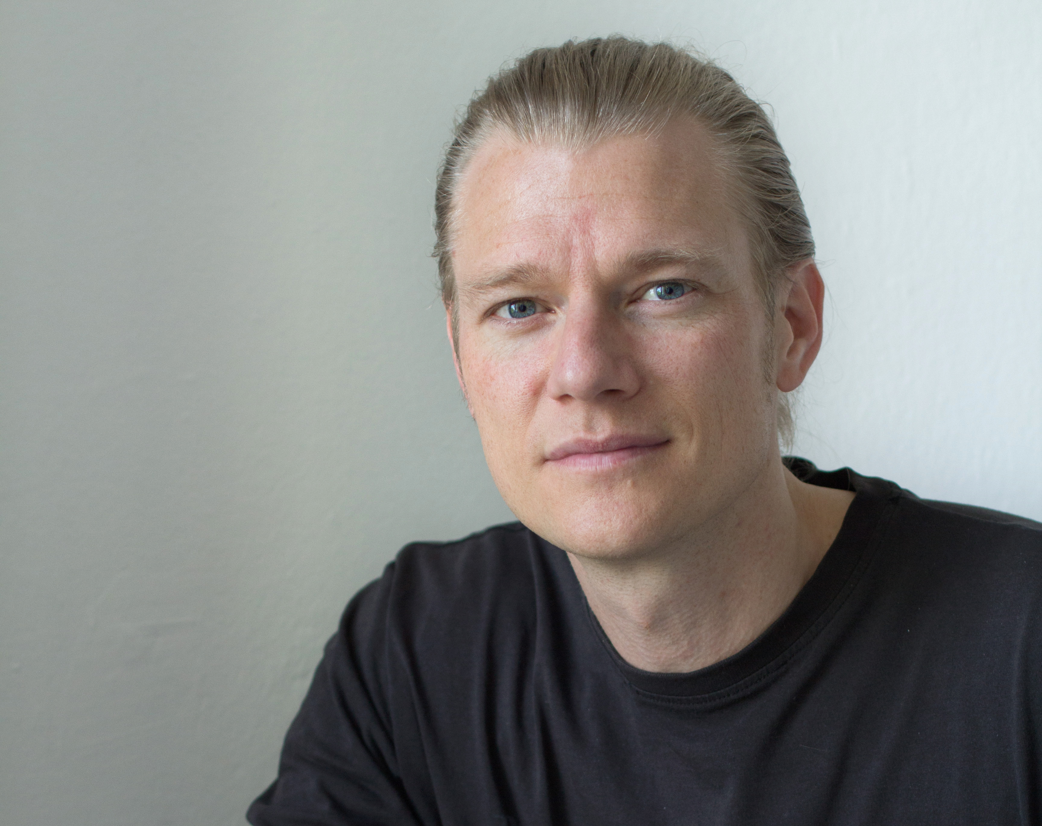 Nico Bleutge Nico Bleutge war der 64-ste Stipendiat der Calwer Hermann-Hesse-Stifttung